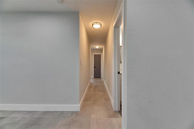 APT-1 - 1025 Apollo Beach Blvd, Condo with 3 bedrooms, 2 bathrooms and null parking in APOLLO BEACH FL | Image 20