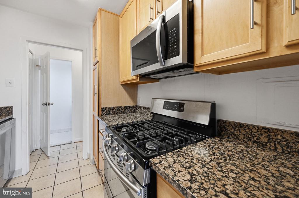 Residential Lease in ALEXANDRIA 4