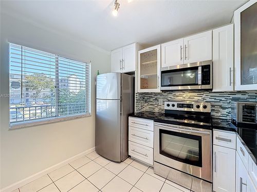 206-8740 N Sherman Cir, Miramar, FL, 33025-2053 | Card Image