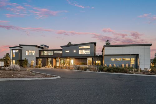 61572 Hardin Martin Ct, Bend, OR, 97702-3702 | Card Image