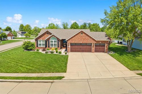 2016 Richview Dr, Saint Jacob, IL, 62281-1070 | Card Image