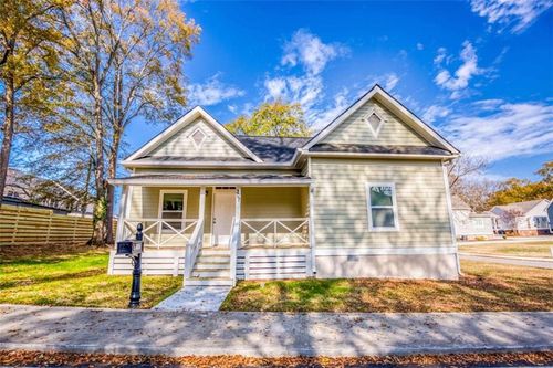 307 Davis St, Monroe, GA, 30655-2525 | Card Image