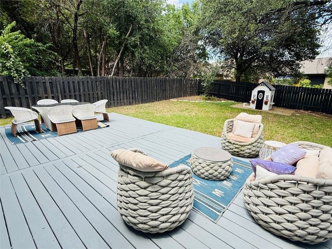 Enjoy the Gorgeous spacious backyard and expansive back deck which was recently painted. | Image 23