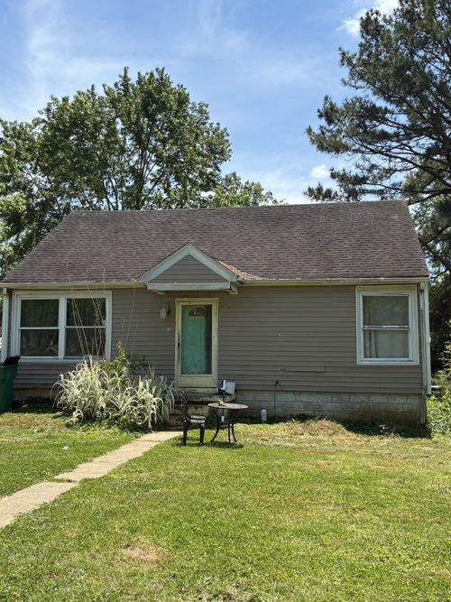 917 Maple St, Lewisburg, TN, 37091-3726 | Card Image