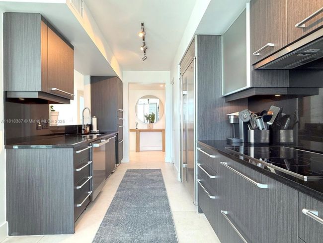 APT-2002 - 1331 Brickell Bay Dr, Condo with 2 bedrooms, 2 bathrooms and null parking in Miami FL | Image 11