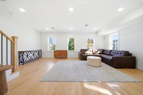 unit-4-50 N Payne St, Quincy, MA, 02169-7871 | Card Image