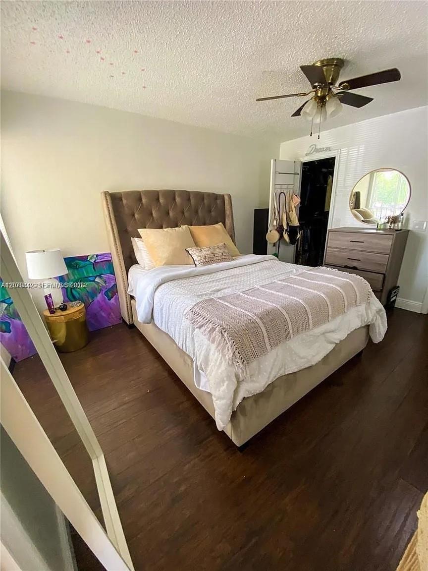 Residential Lease in Sunrise 3