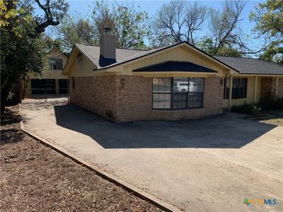 189 Woodland Trail, House other with 3 bedrooms, 2 bathrooms and null parking in Belton TX | Image 1