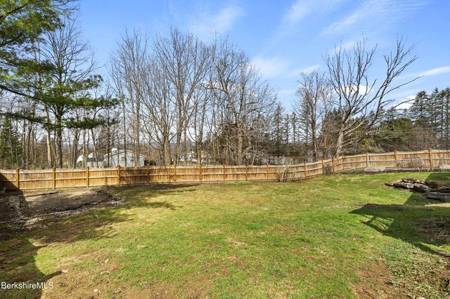 2 Faucett Ln, House other with 3 bedrooms, 3 bathrooms and null parking in Pittsfield MA | Image 45