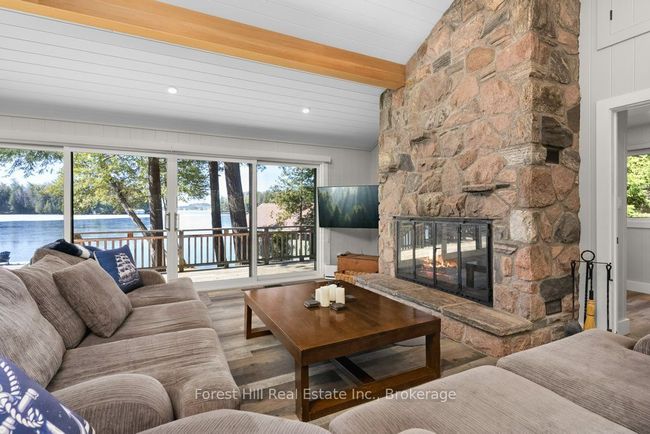 1050 Fair Lee Park Rd, House other with 3 bedrooms, 2 bathrooms and 4 parking in Minett ON | Image 39