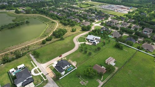5506 Songbird Drive, Pearland, TX, 77584 | Card Image