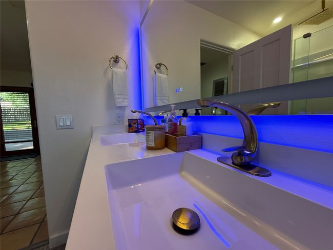 Guest Bathroom | Image 39