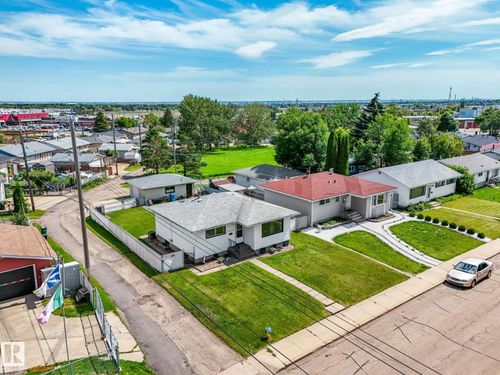 13323 58 St Nw, Edmonton, AB, T5A0P9 | Card Image