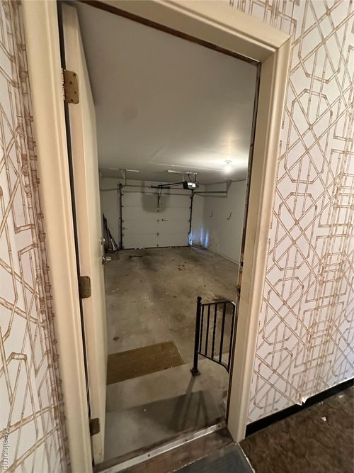 155-26471 Summerdale Dr, Southfield, MI, 48033-2236 | Card Image