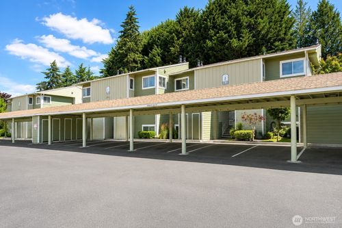 l86-22238 24th Avenue S, Des Moines, WA, 98198 | Card Image