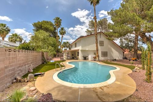 4371 Flandes St, Las Vegas, NV, 89121-5330 | Card Image