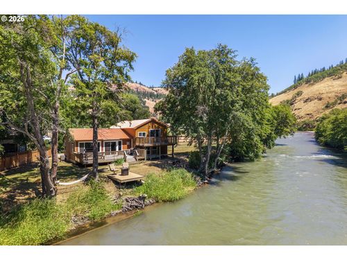 408 L St, Klickitat, WA, 98628-8904 | Card Image