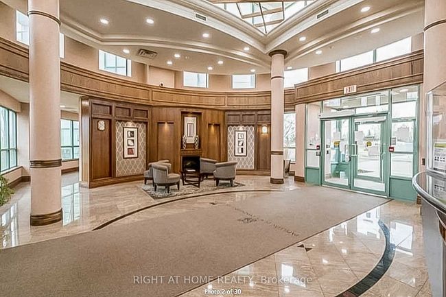 1106 - 4850 Glen Erin Dr, Condo with 1 bedrooms, 1 bathrooms and 1 parking in Mississauga ON | Image 4