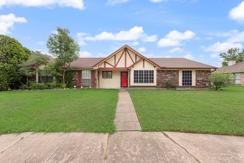 2312 Ember Lee Dr, Garland, TX, 75040-3773 | Card Image