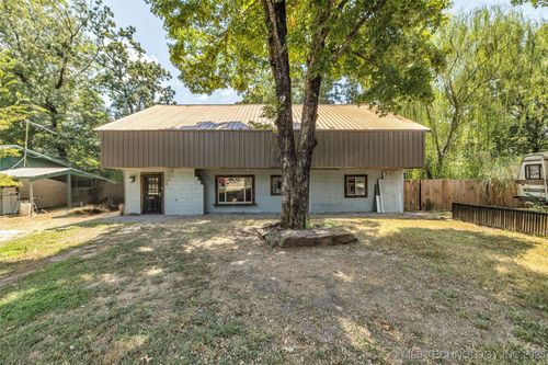 22307 E 843 Rd, Park Hill, OK, 74451-2831 | Card Image