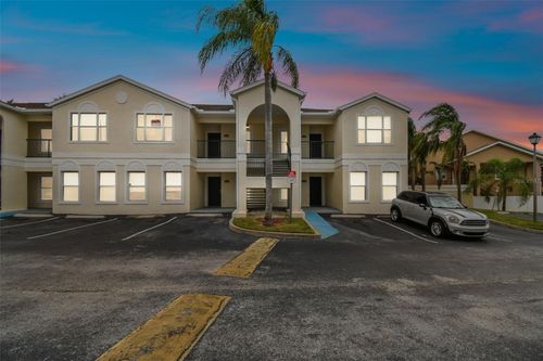 apt-b-8827 Grand Palms Cir, Kissimmee, FL, 34747-3237 | Card Image
