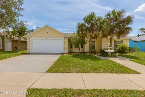 4361 Silver Lake Dr, Melbourne, FL, 32901-8647 | Card Image
