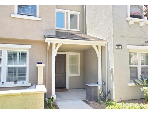 262 Lightwood St, Camarillo, CA, 93012-7752 | Card Image