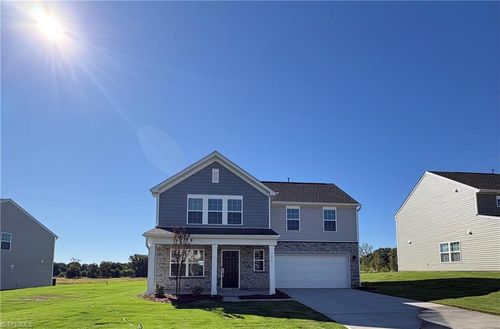 122 Primrose Street, King, NC, 27021 | Card Image