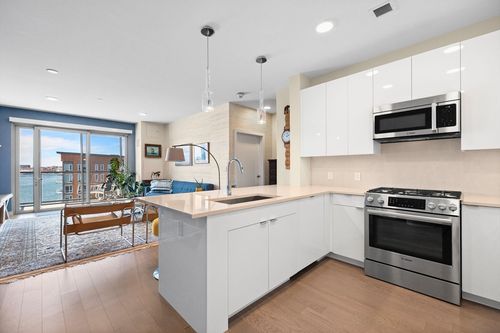 ph-14-45 Lewis St, Boston, MA, 02128-5016 | Card Image