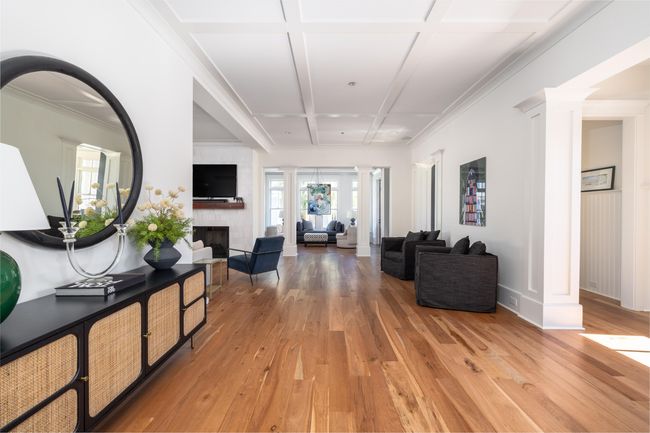 Foyer | Image 7