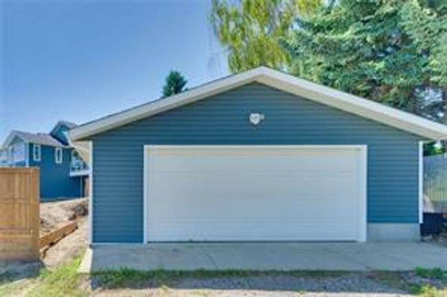 5120 Nesbitt Rd Nw, House detached with 6 bedrooms, 3 bathrooms and 7 parking in Calgary AB | Image 50