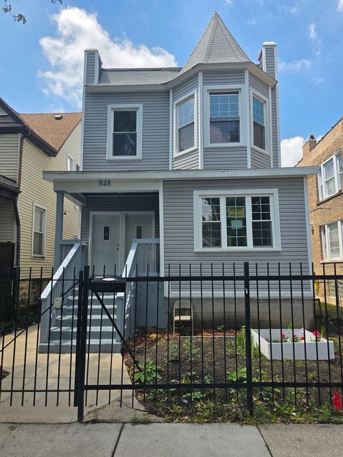 848 N Latrobe Ave, Chicago, IL, 60651-2911 | Card Image