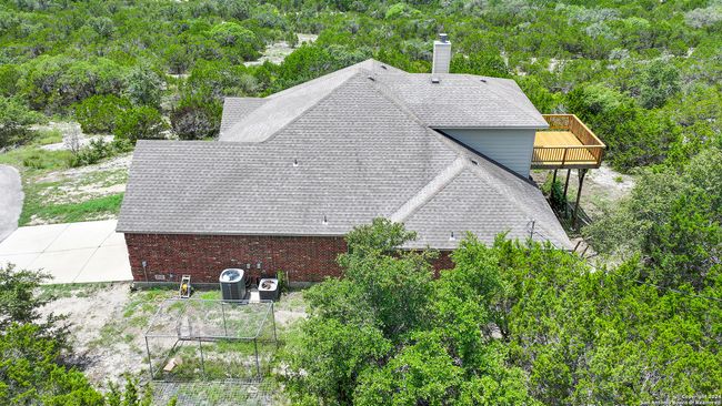846 County Road 2763, House other with 3 bedrooms, 2 bathrooms and null parking in Mico TX | Image 46