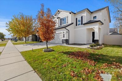 2967 Nw 8th Avenue, House other with 4 bedrooms, 3 bathrooms and 3 parking in Meridian ID | Image 2