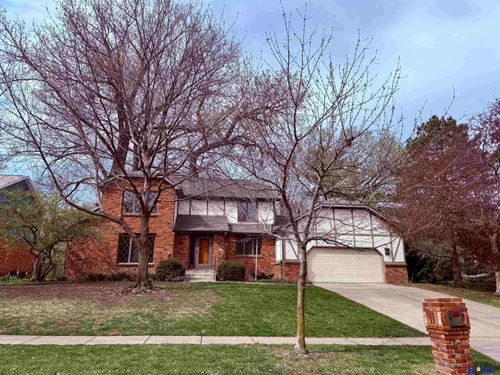 1205 Evergreen Dr, Lincoln, NE, 68510-4137 | Card Image