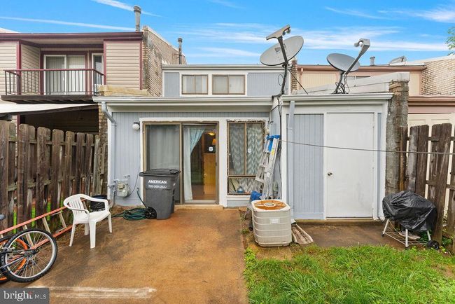10805 Violet Ct, Townhouse with 3 bedrooms, 2 bathrooms and null parking in MANASSAS VA | Image 27
