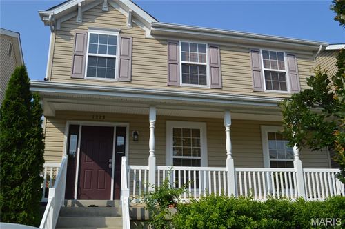 1313 Commons Cir, Cottleville, MO, 63304-6842 | Card Image