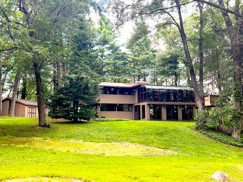 12 Mountain Rd, Wilton, CT, 06897-4912 | Card Image