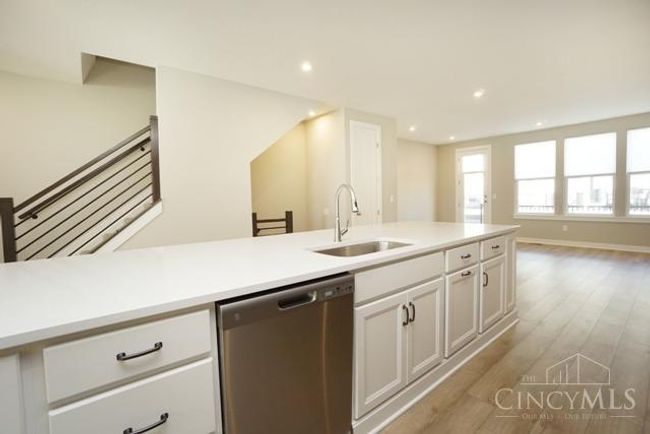 7241 Otley Dr, House other with 4 bedrooms, 4 bathrooms and null parking in West Chester OH | Image 14