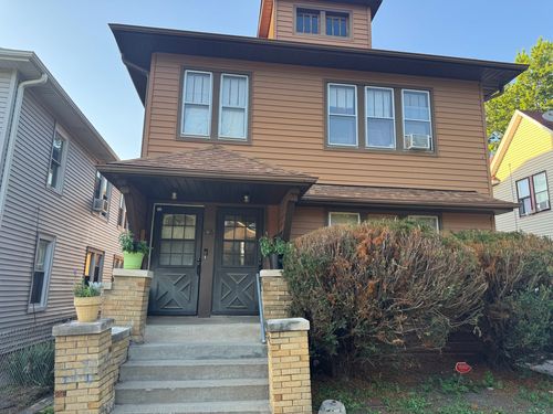 538 May St, Waukegan, IL, 60085-7445 | Card Image