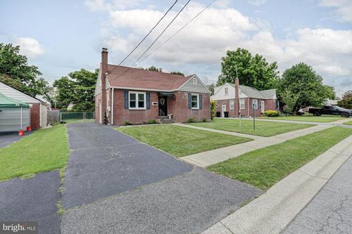 5 Garden Ln, New Castle, DE, 19720-2019 | Card Image