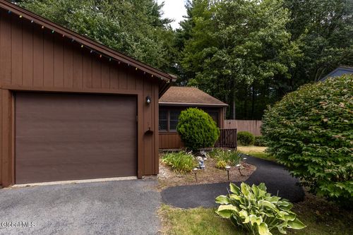 74 Pepperbush Pl, Ballston Spa, NY, 12020-4475 | Card Image