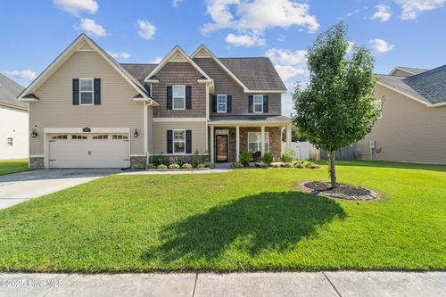 507 Walkens Woods Ln, Jacksonville, NC, 28546-8029 | Card Image