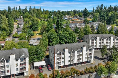 c104-29645 18th Avenue Ct S, Tacoma, WA, 98444 | Card Image
