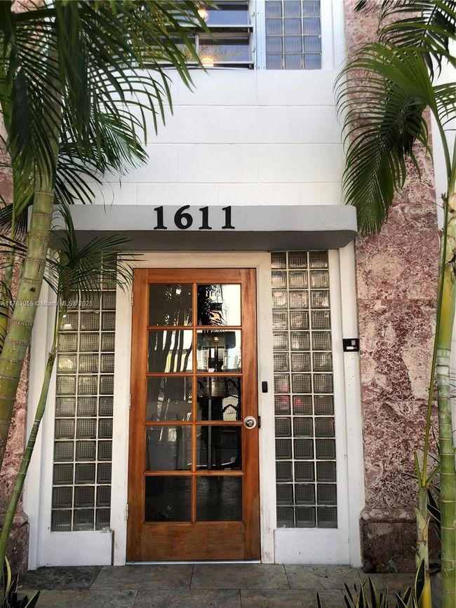 APT-9 - 1611 Euclid Ave, Condo with 1 bedrooms, 1 bathrooms and null parking in Miami Beach FL | Image 15