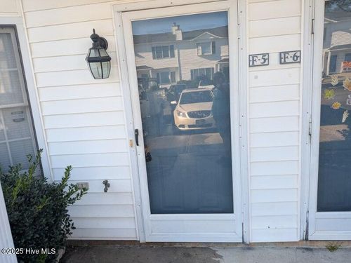 f-5-3812 Sterling Pointe Dr, Winterville, NC, 28590-8819 | Card Image