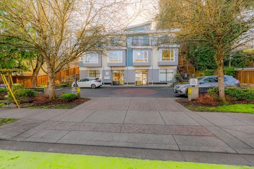 202-116 Queens Rd, Duncan, BC, V9L2W6 | Card Image