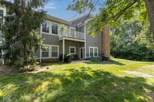 1232 Shadow Ridge Rd, Indianapolis, IN, 46280-2711 | Card Image