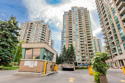 608-3 Pemberton Ave, North York, ON, M2M4M1 | Card Image