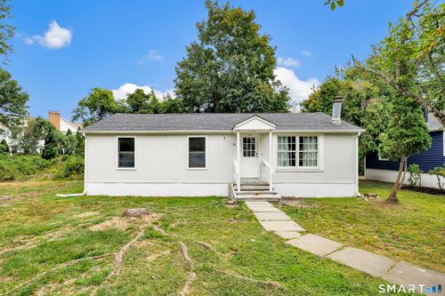30 Crescent Park Rd, Westport, CT, 06880-4535 | Card Image
